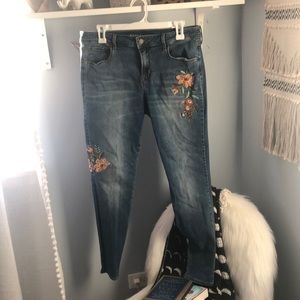 Embroidered denim jeans
